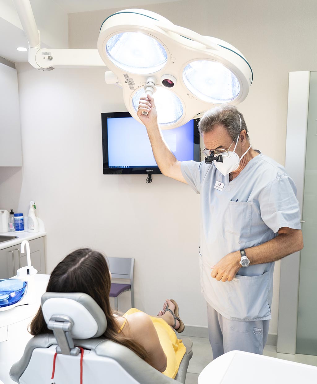 tratamientos-implantes-dentales-unitarios-cirugia